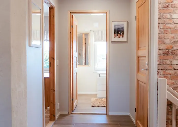 Anita Βίλα Lapvaartti